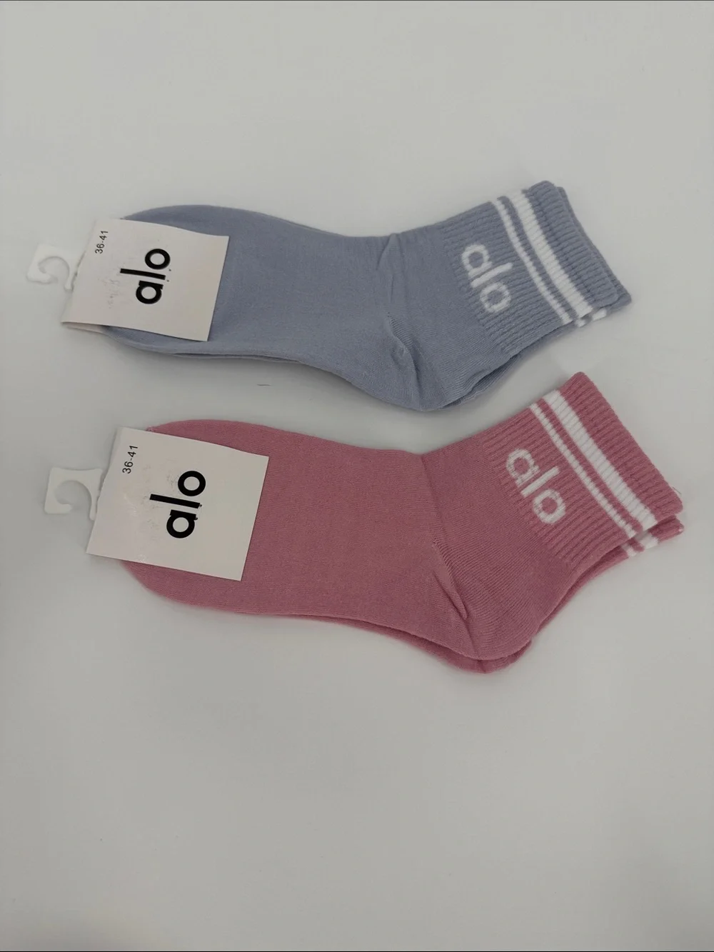 ALO Yoga Ankle Socks - Pink & Light Blue Duo